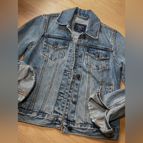 Abercrombie Denim Jacket - Picture 3 of 5